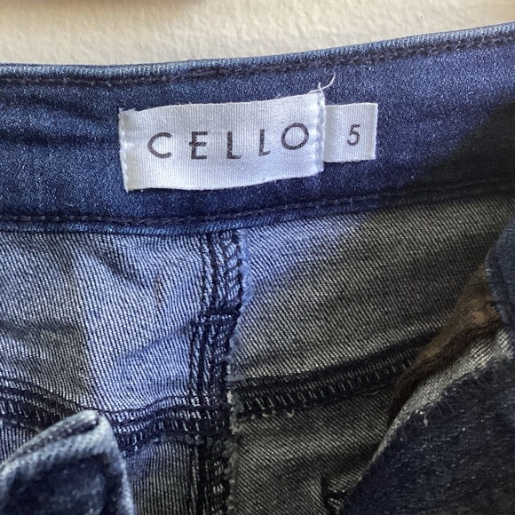 Skinny Jeans, Size 5, Cello, Ankle Length - Picture 6 of 8